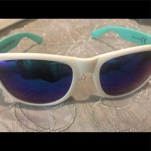 VIctoria Secret PINK limited edition sun glasses